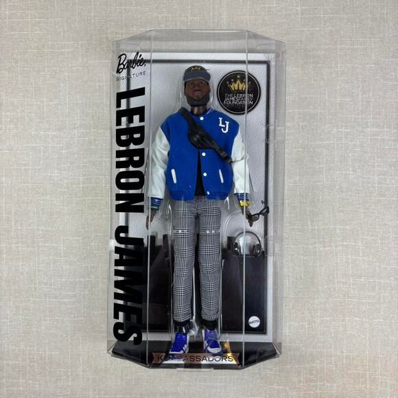 🏀 Lebron James LeBarbie Lebron Doll - Picture 1 of 5